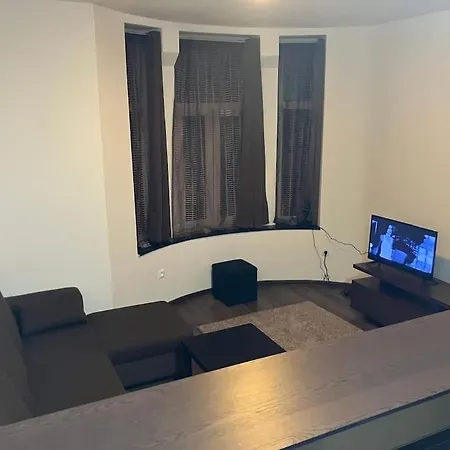 Priestranny Moderny Apartamento Hainburg an der Donau